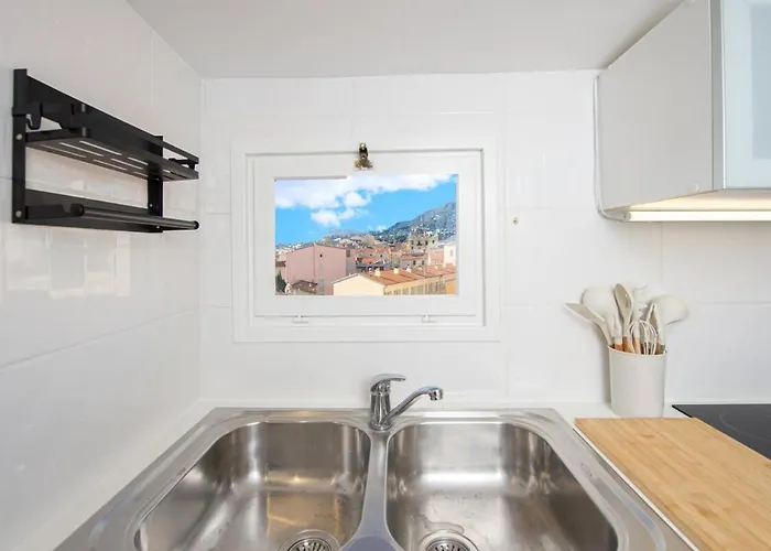 Joli Confort Dans La Vieille Apartmán Menton