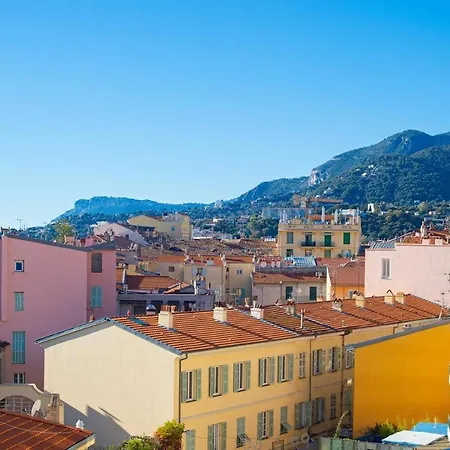 Joli Confort Dans La Vieille Apartmán *