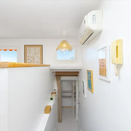 Joli Confort Dans La Vieille Apartment *